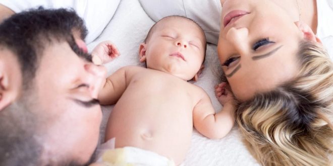 Erstausstattung fürs Baby – was wird direkt nach der Geburt benötigt?  